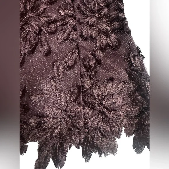 VENUS Deep purple Floral Lace Halter Blouse - Picture 4 of 5